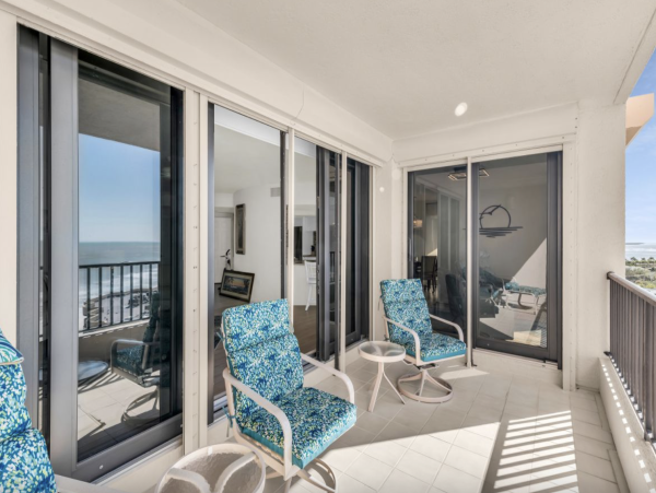 South end Marco Island Luxury Condo 3 month minimum